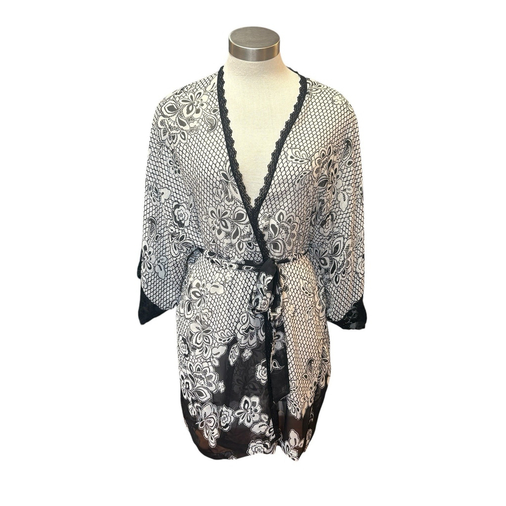 In Bloom By Jonquil Robe Sheer Black White Lacy Flower Print Kimono Sleeve Sz. M